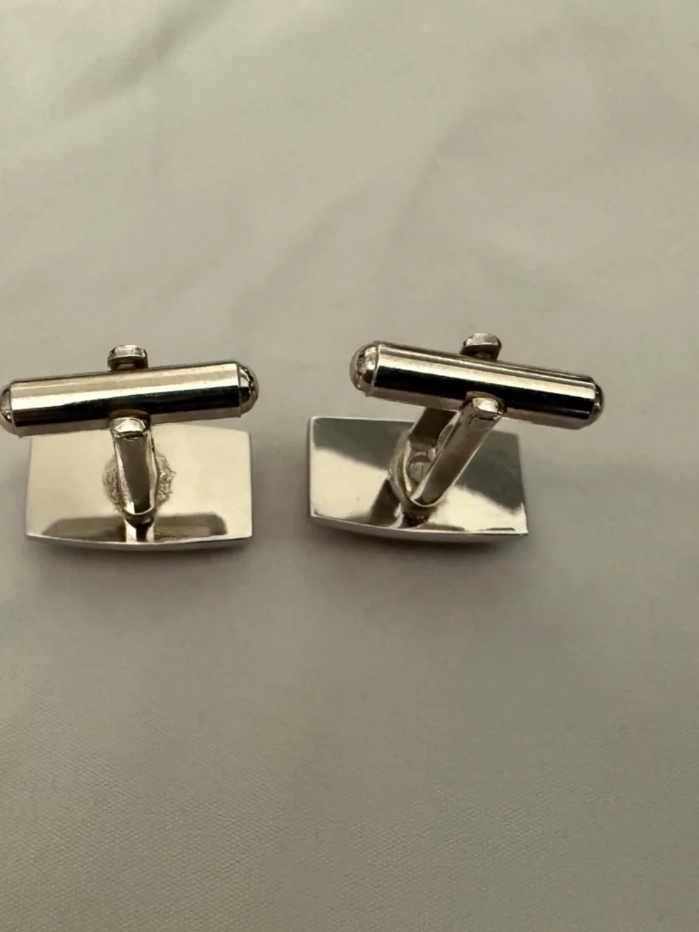 1 Pair of Cufflinks Bachrach Red Brown Gradient Crystal Rectangular Shape